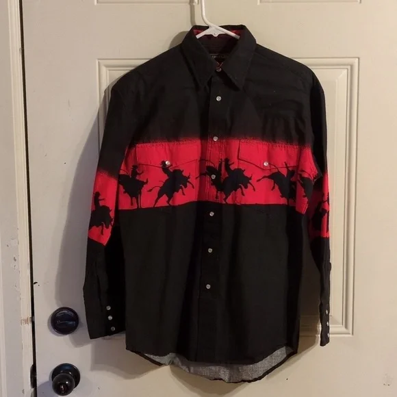 Rustler Shirt: White Pearl Snaps ( front & cuffs) Color Block - horse print - Picture 1 of 12